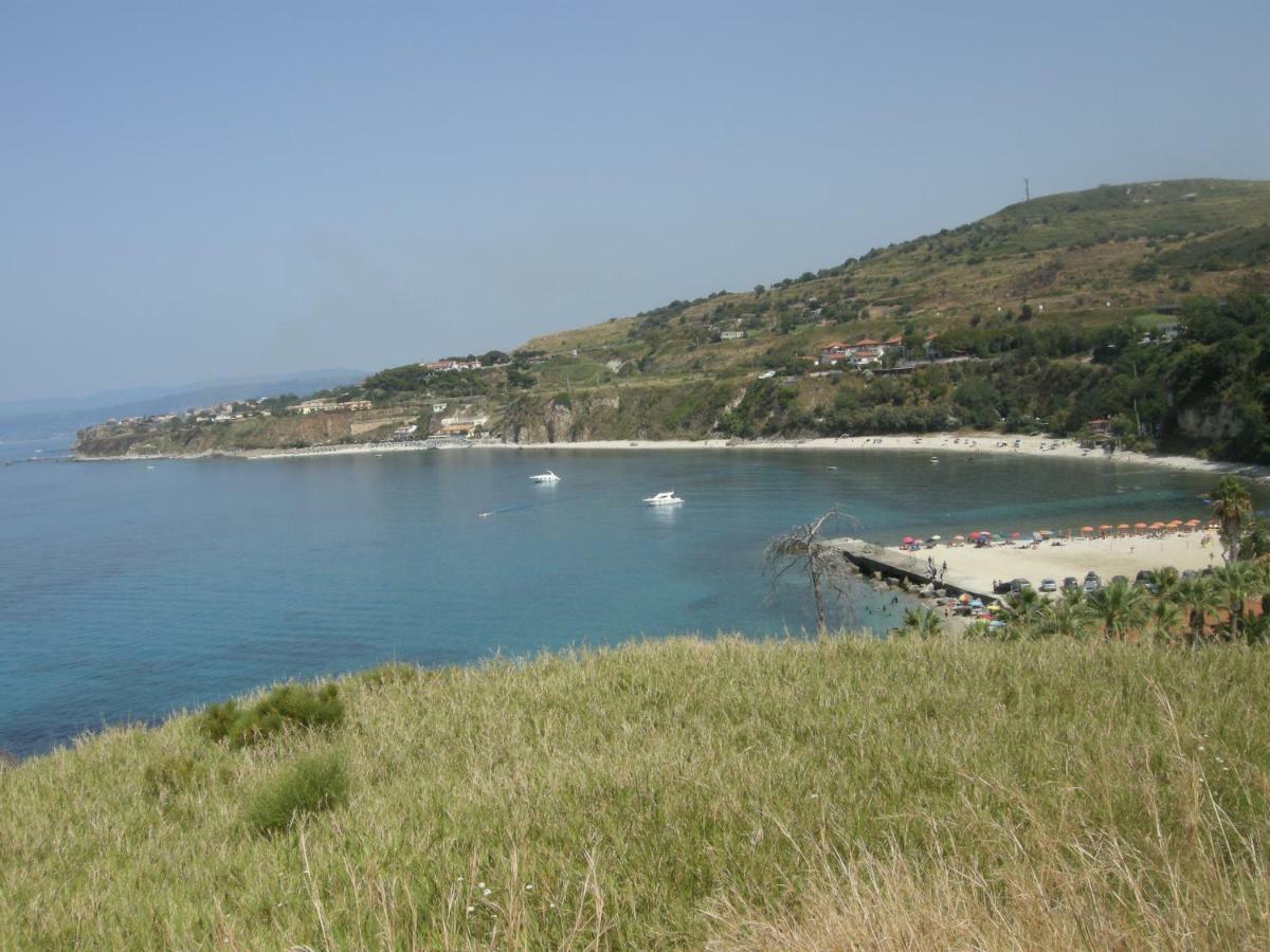 Villa Isabella Zambrone Esterno foto